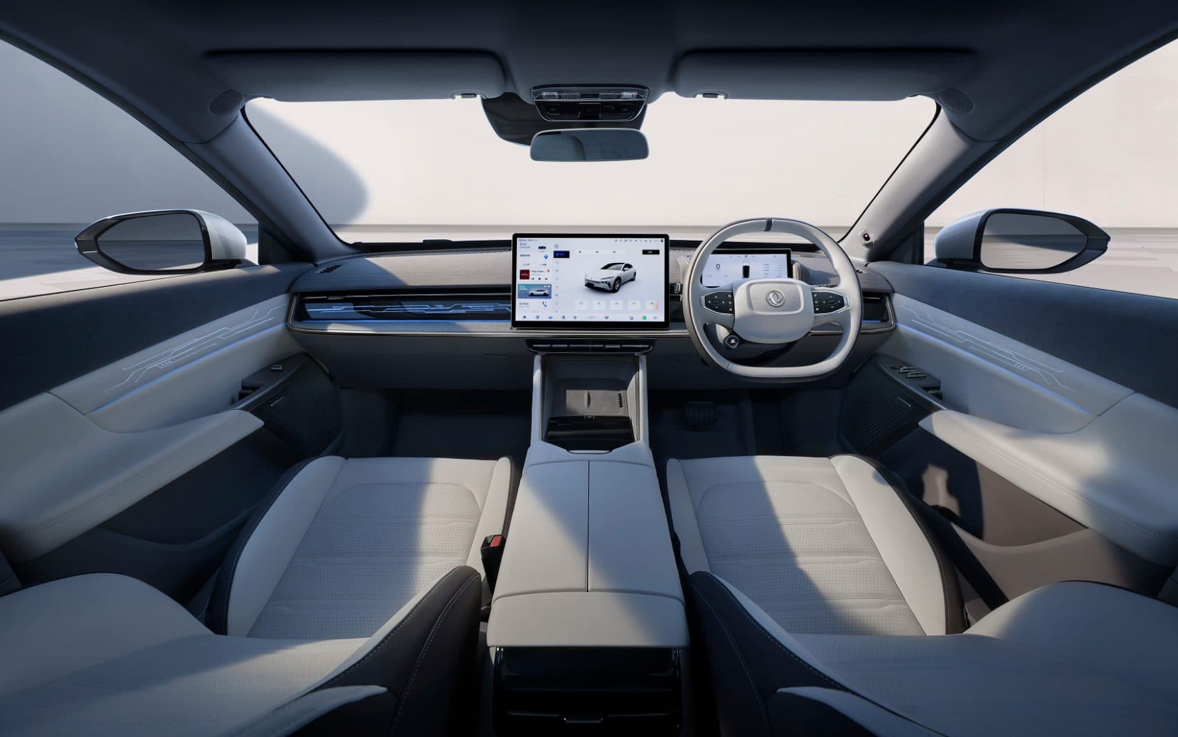 eπ007 EV interior