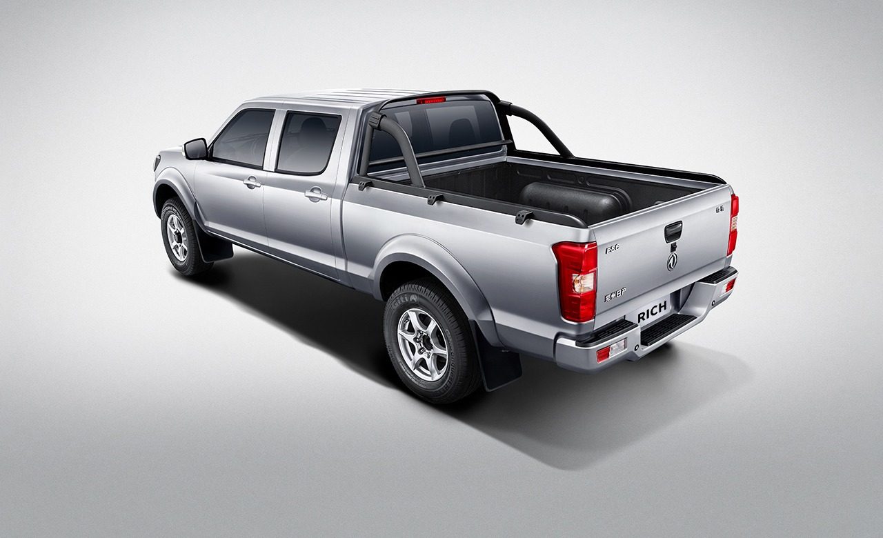 ZNA Rich in silver, rear three-quarter view showing the load bed