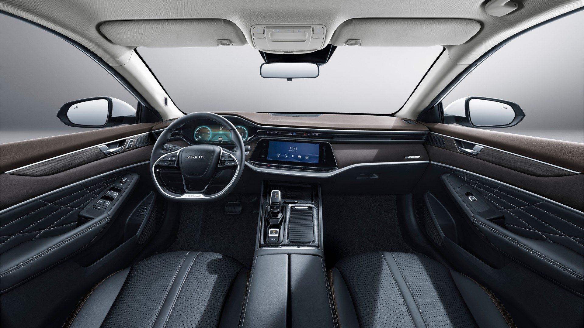 Dongfeng Shine Max cabin