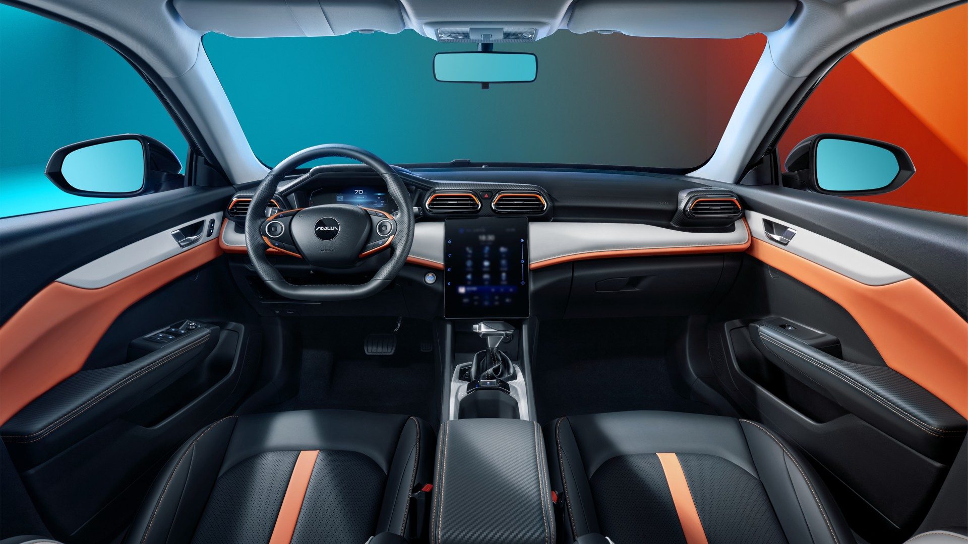 Dongfeng Shine Sedan cabin
